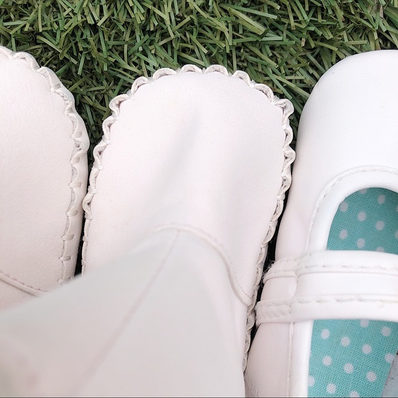 The Children's Place set of 3 baby shoes - Picture 8 of 10